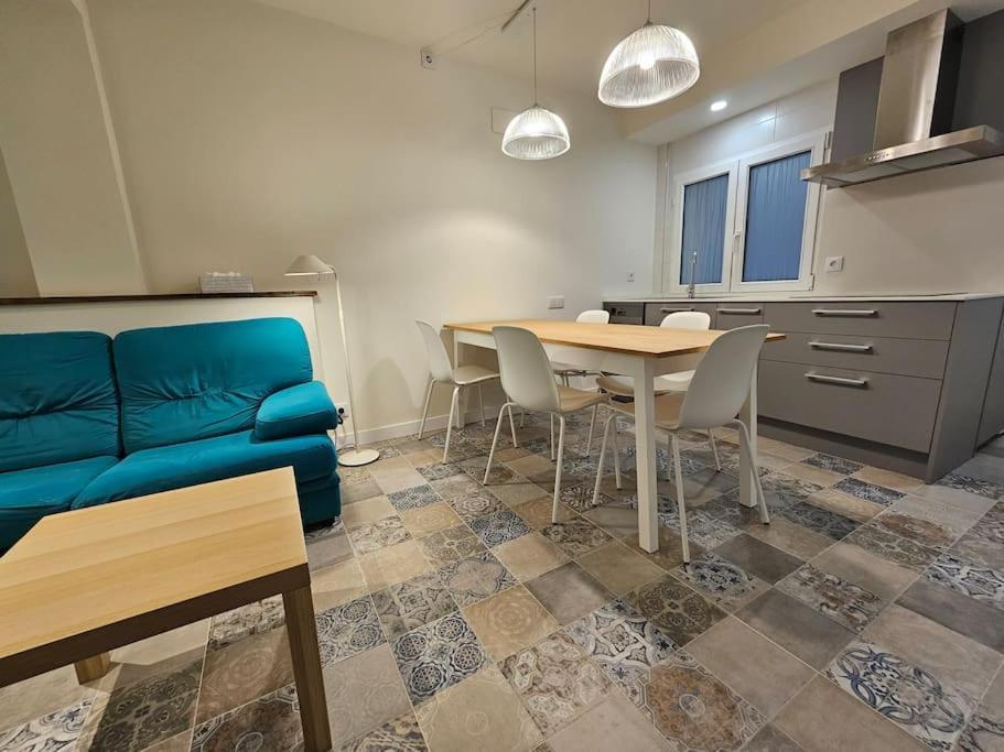 1A100 Moderno Y Acogedor Apartment Gijon Luaran gambar